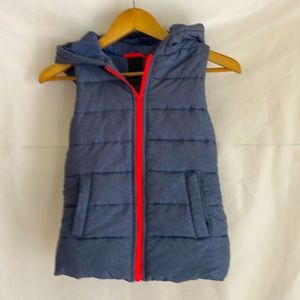 😍 Nordstrom Zella Girl, heathered blue puffy zip-up hooded vest CUTE 😍